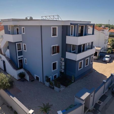 Villa Mariella Novalja Eksteriør billede
