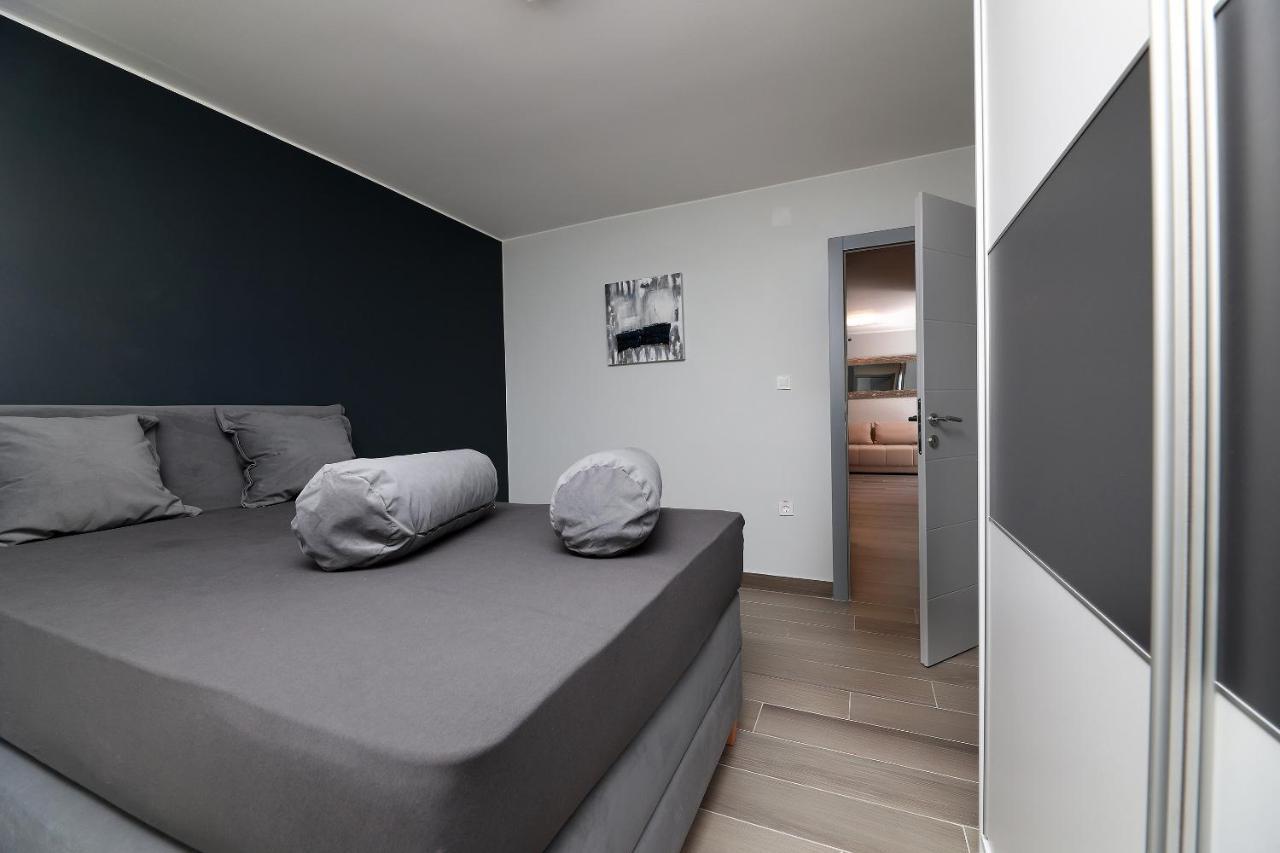 Villa Mariella Novalja Eksteriør billede
