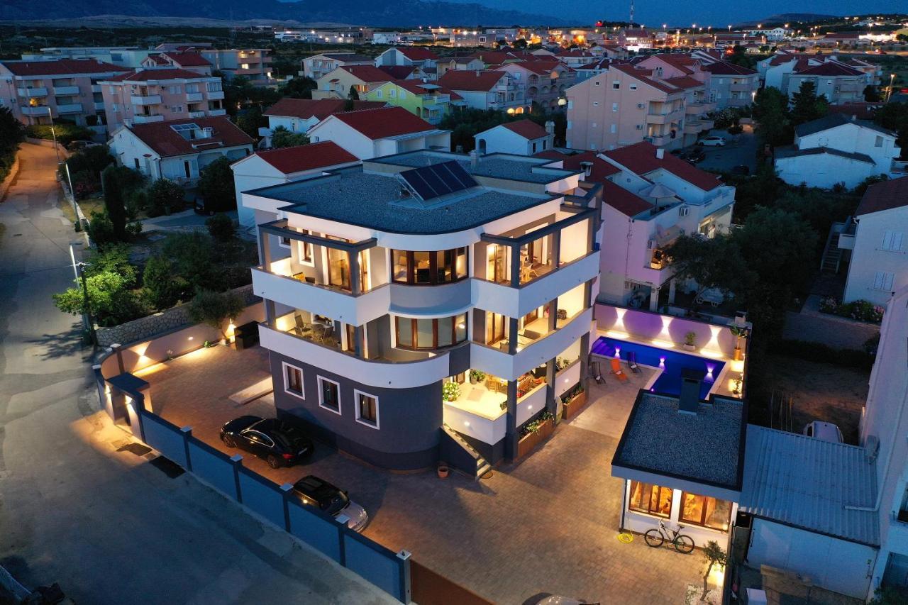 Villa Mariella Novalja Eksteriør billede
