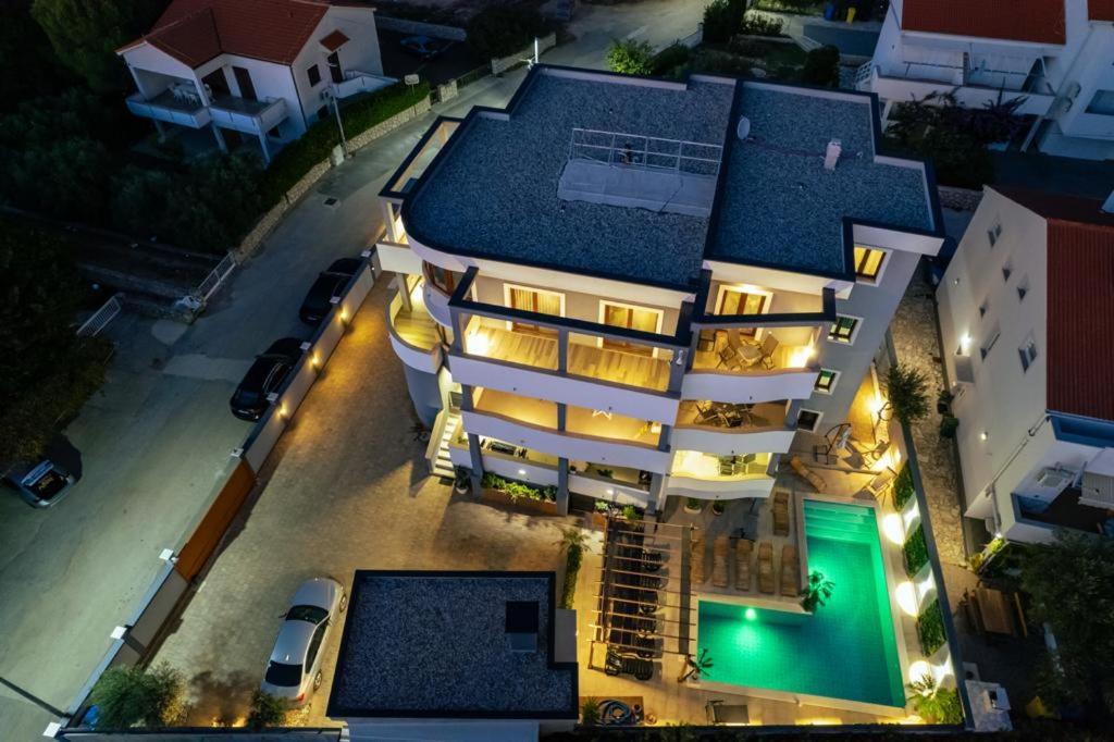Villa Mariella Novalja Eksteriør billede